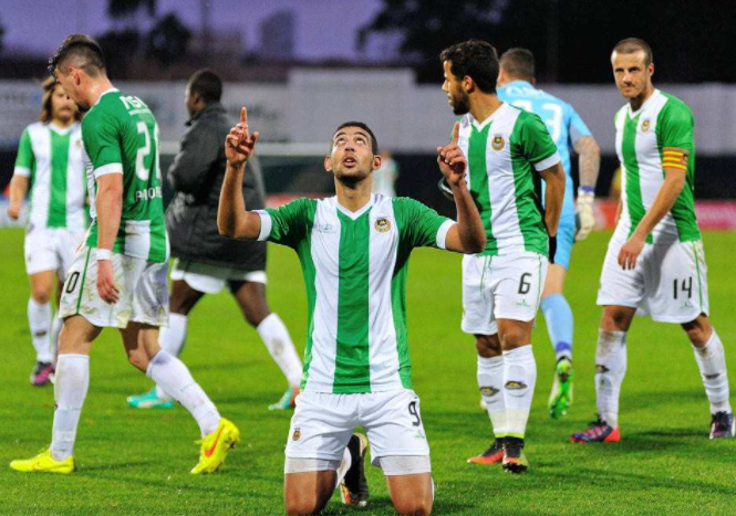 亚洲足球顶尖对决，胜者笑纳三分