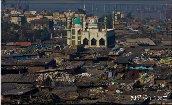 日本羽毛球队碾压印度羽毛球队，谌龙三分雨点燃全场