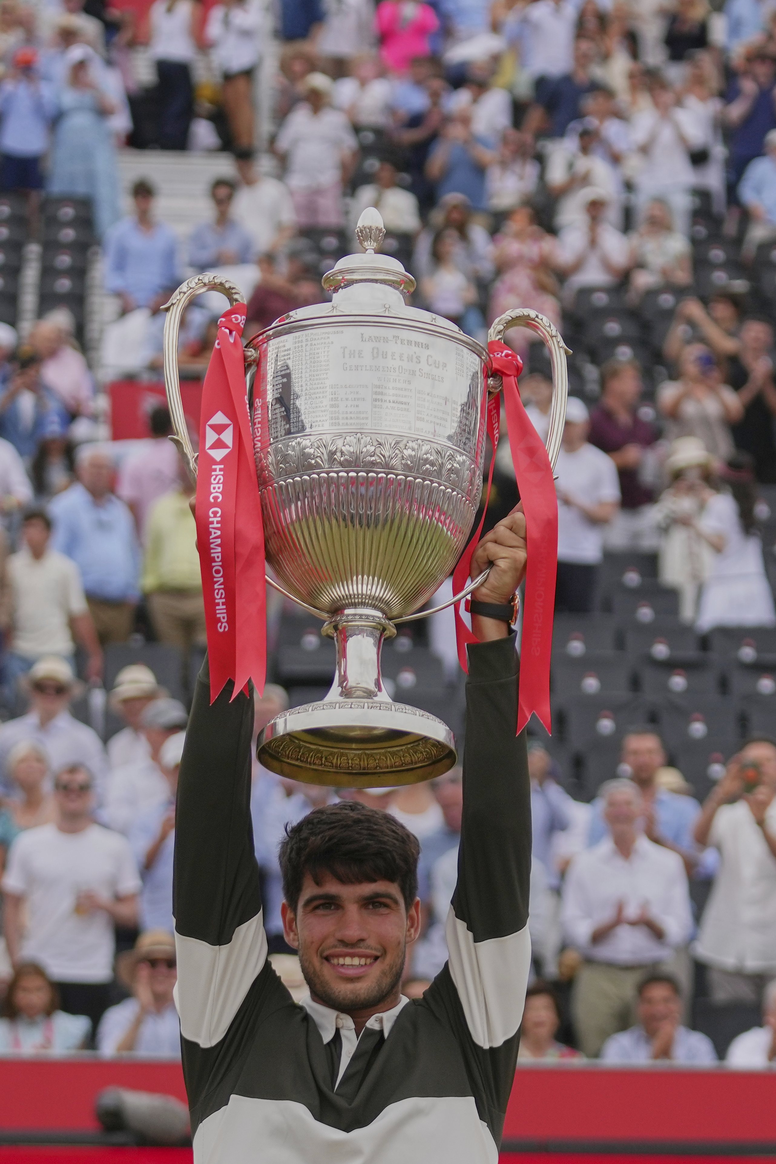 世界网球队强势美国网球队，阿尔卡拉斯送出助攻