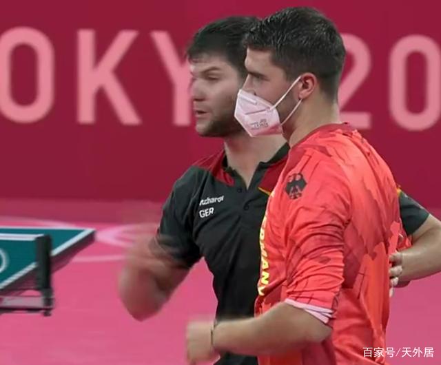 英格兰队险胜日本队，奥恰洛夫关键制胜