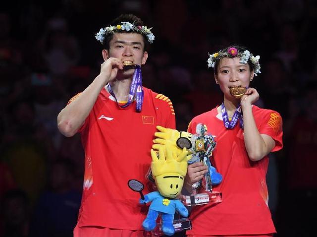 韩国队险胜马来西亚队，黄鸭组合带队取胜